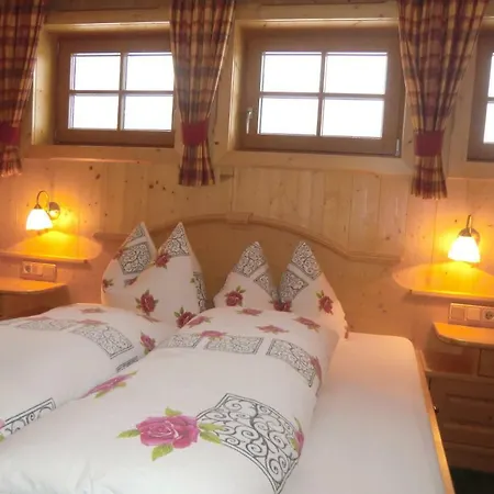 Farm stay Veitenhof Krimml